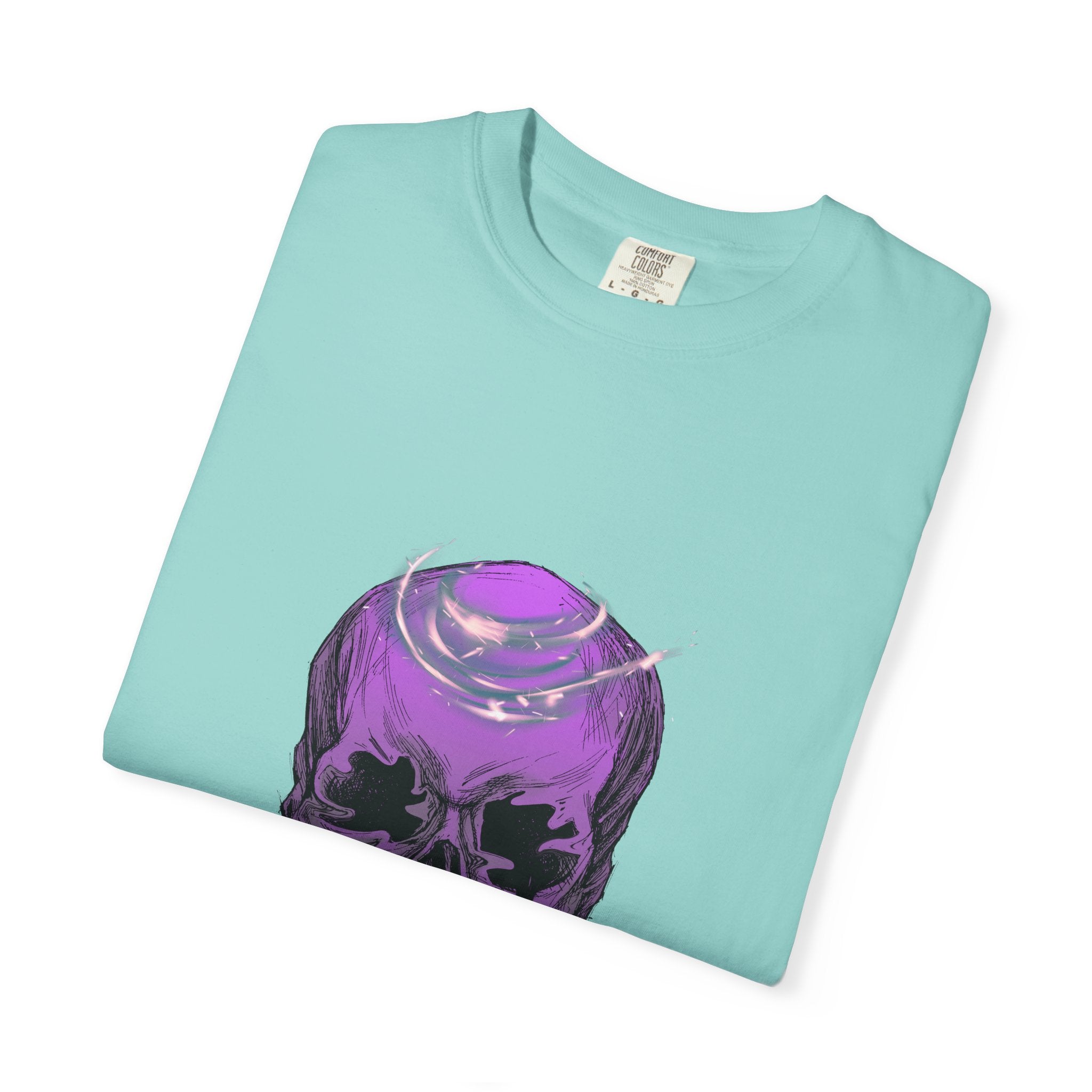 Skull Graphic T-shirt | Edgy Streetwear, Casual Style, Unisex Tee, Alternative Fashion, Cool Art Tee